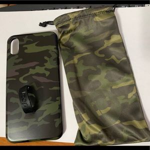 iPhone XS Max loopy case